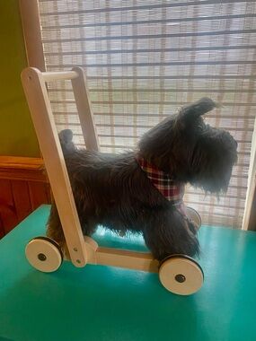 Ride on / Push Toy - Scottie Dog